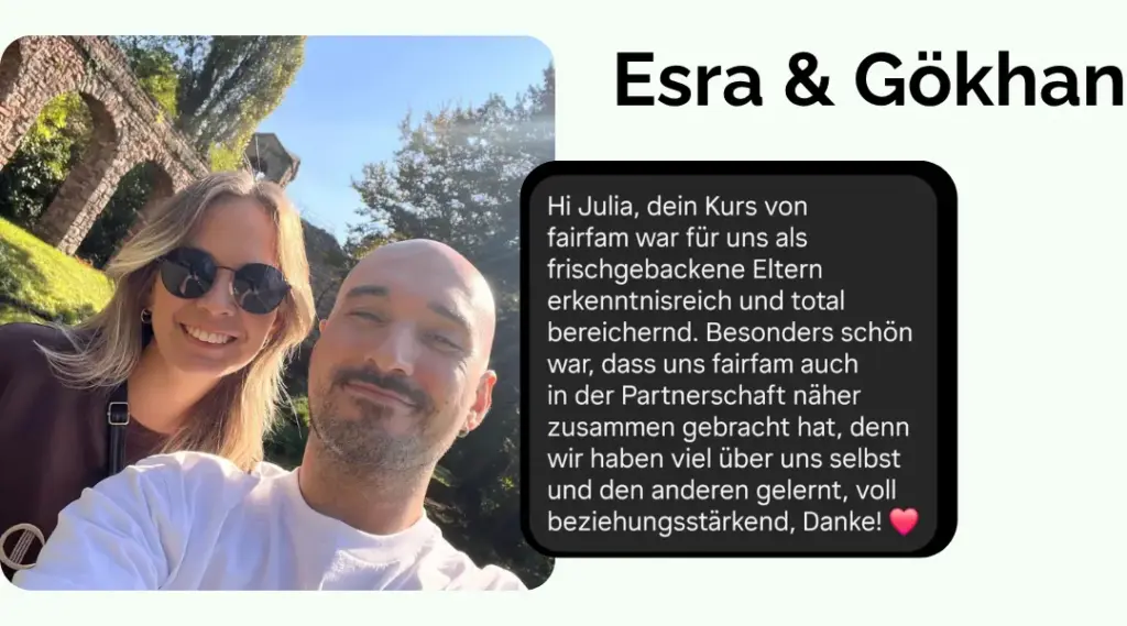 Paar, das lachend in die Sonne schaut. Selfie.